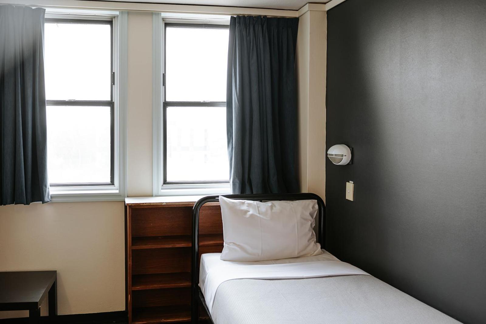Canberra Accommodation Centre Екстериор снимка